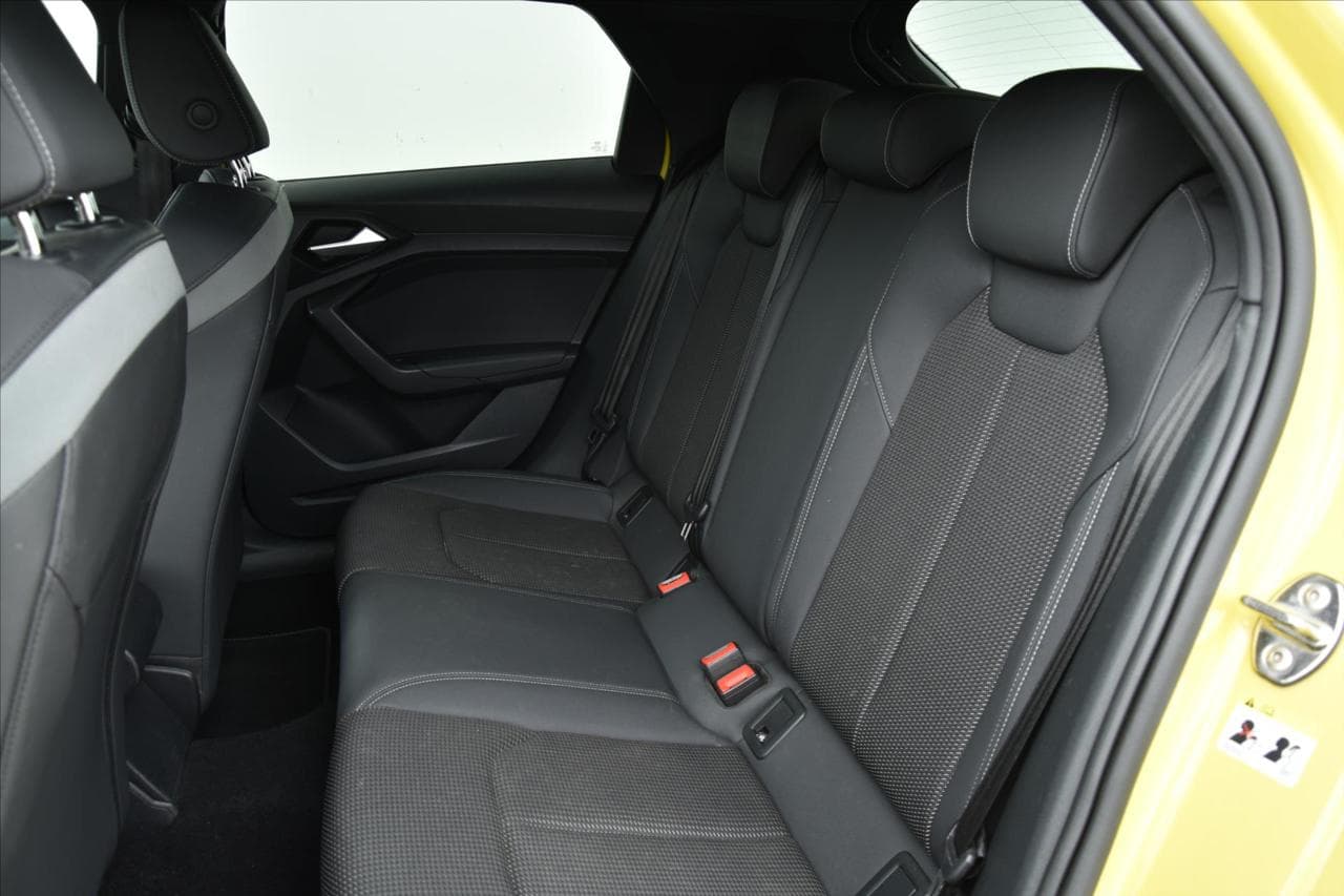 2019 Audi A1 - 12