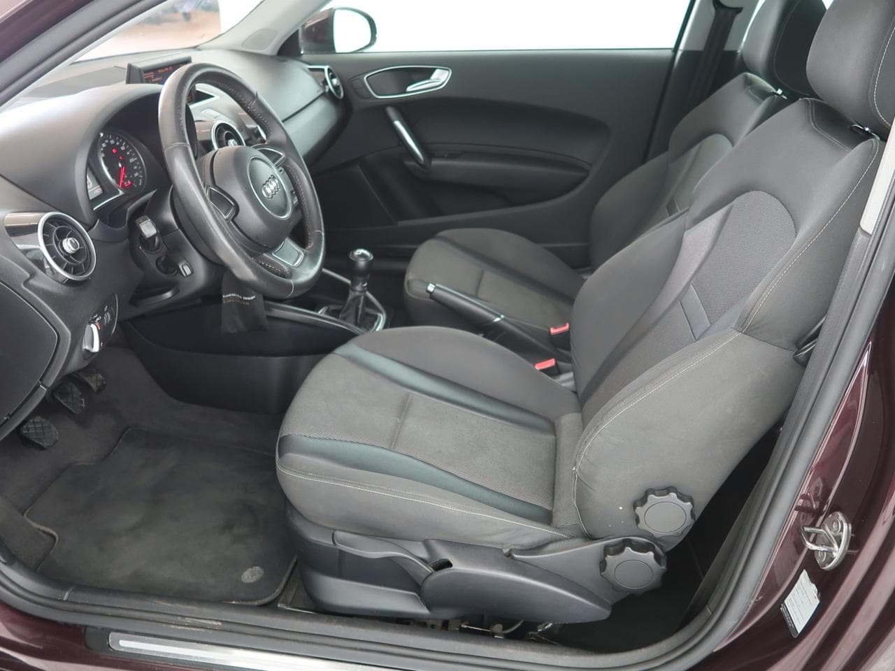 2011 Audi A1 - 16