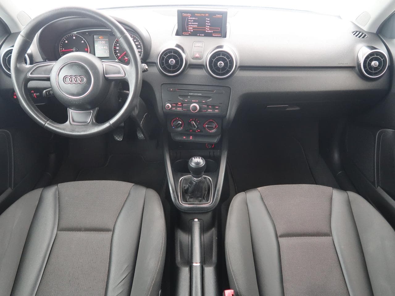 2011 Audi A1 - 10