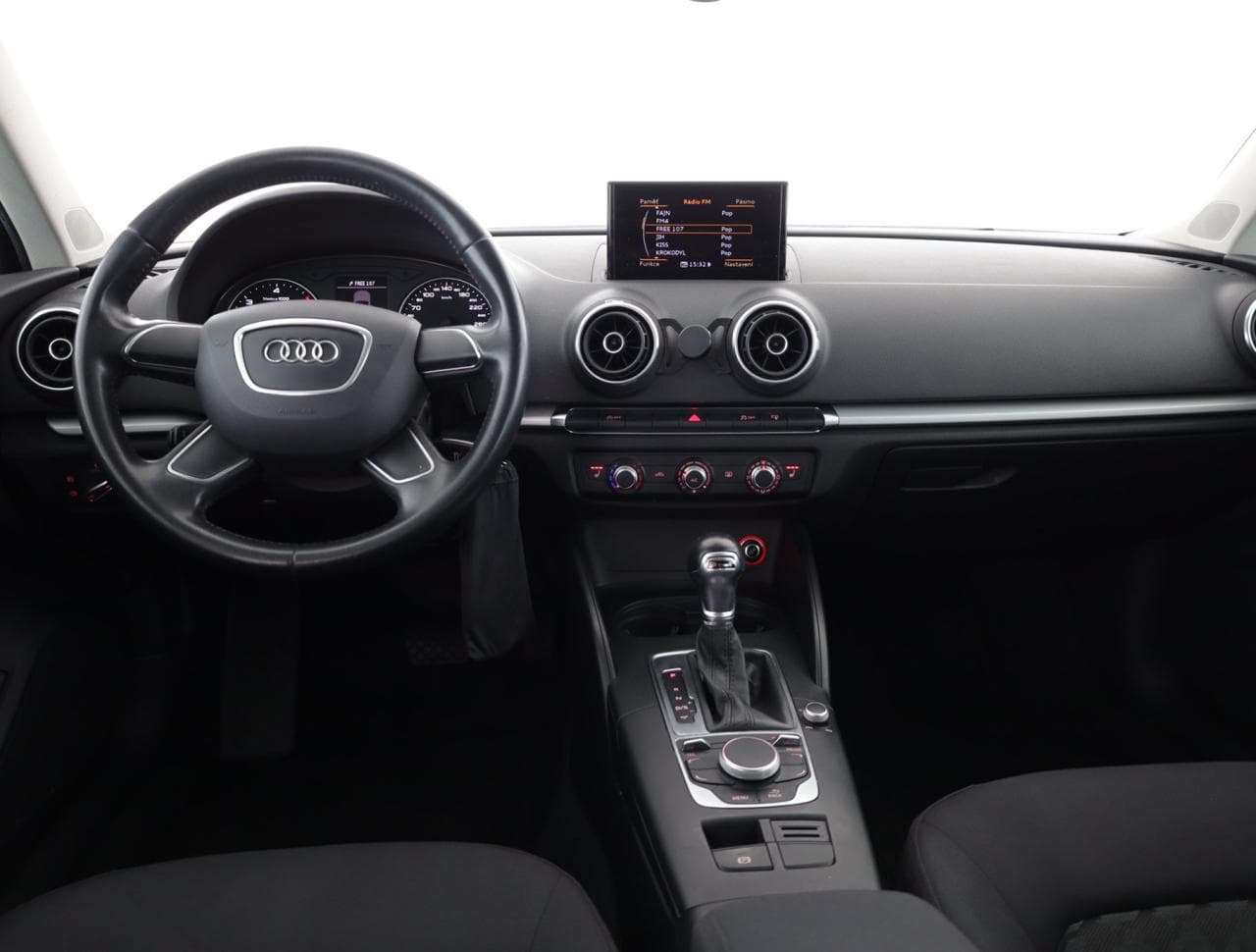 2015 Audi A3 - 9