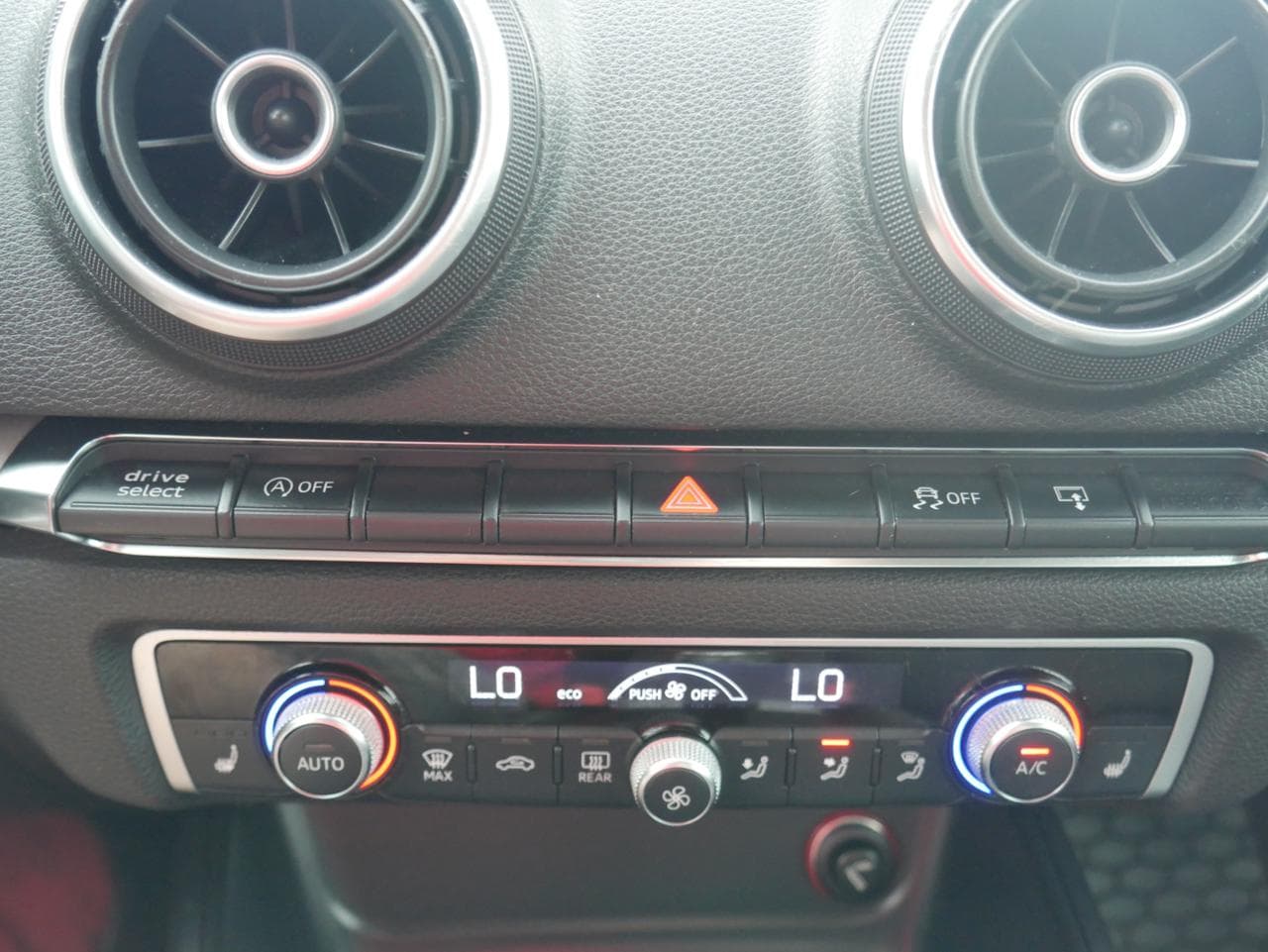 2013 Audi A3 - 34