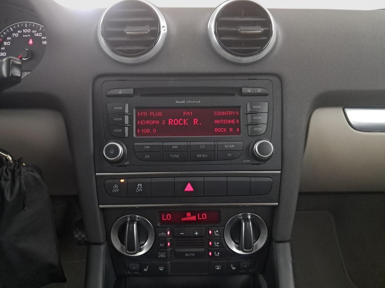 2011 Audi A3 - 35