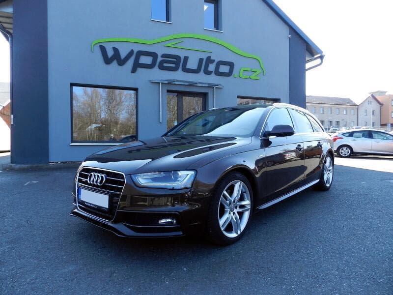 Audi A4 2.0 TDi 110 kW QUATTRO S-LINE kombi