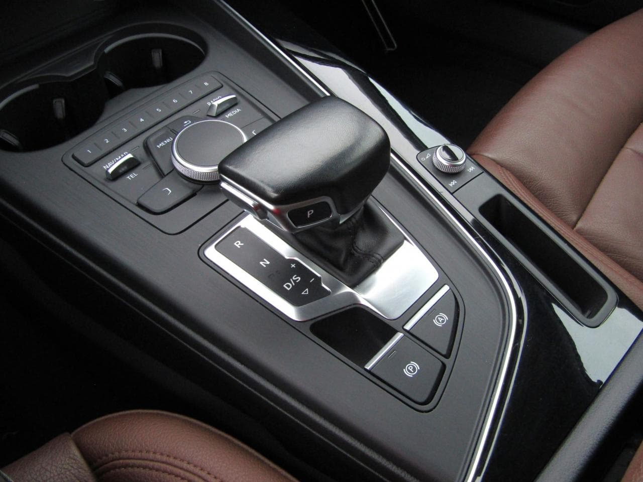 2017 Audi A4 - 15