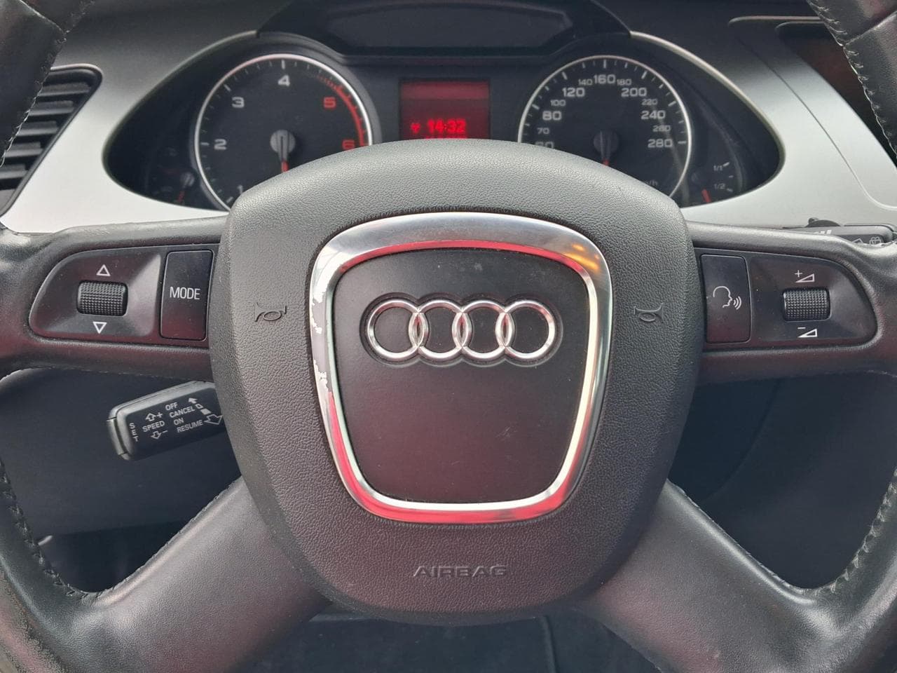 2009 Audi A4 - 16