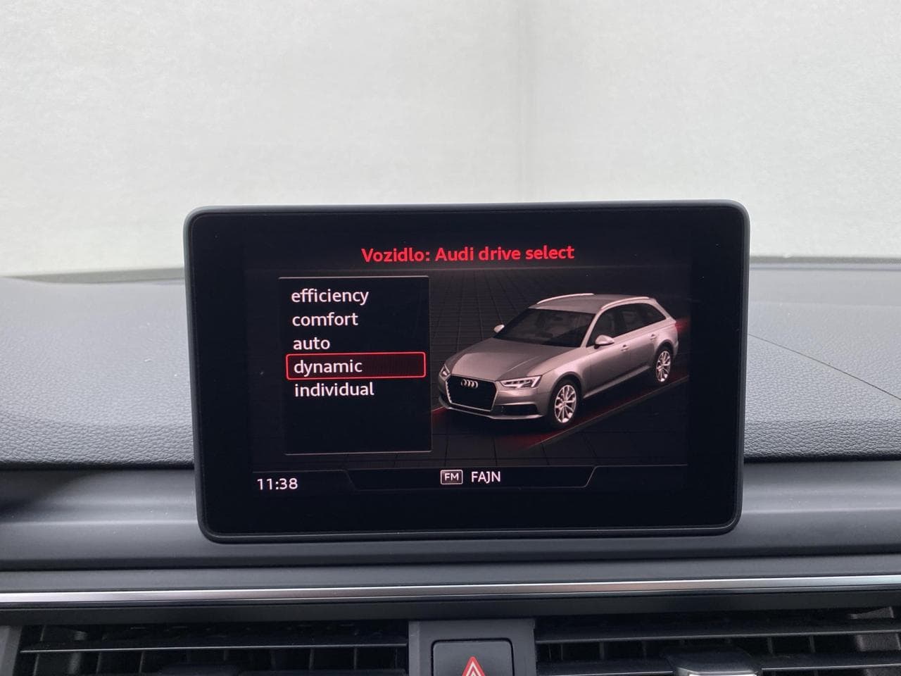 2019 Audi A4 - 18
