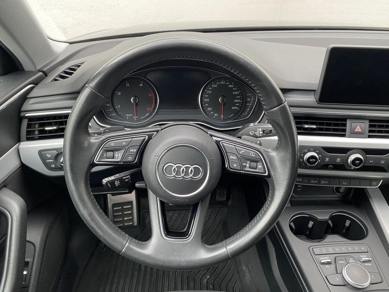 2019 Audi A4 - 11