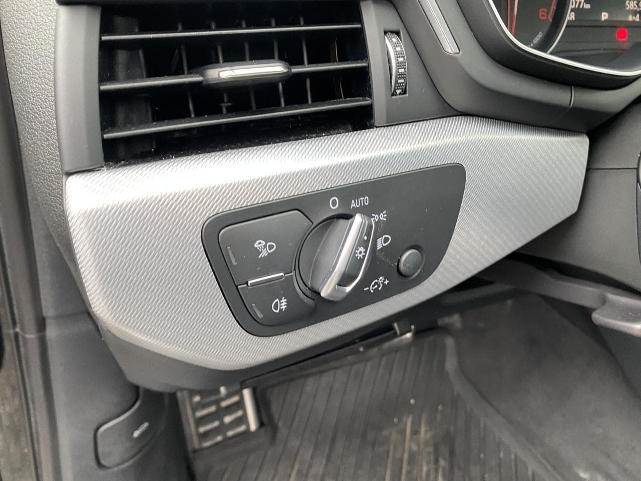 2019 Audi A4 - 17