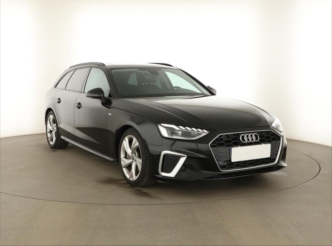 Audi A4 40 TFSI 150kW kombi