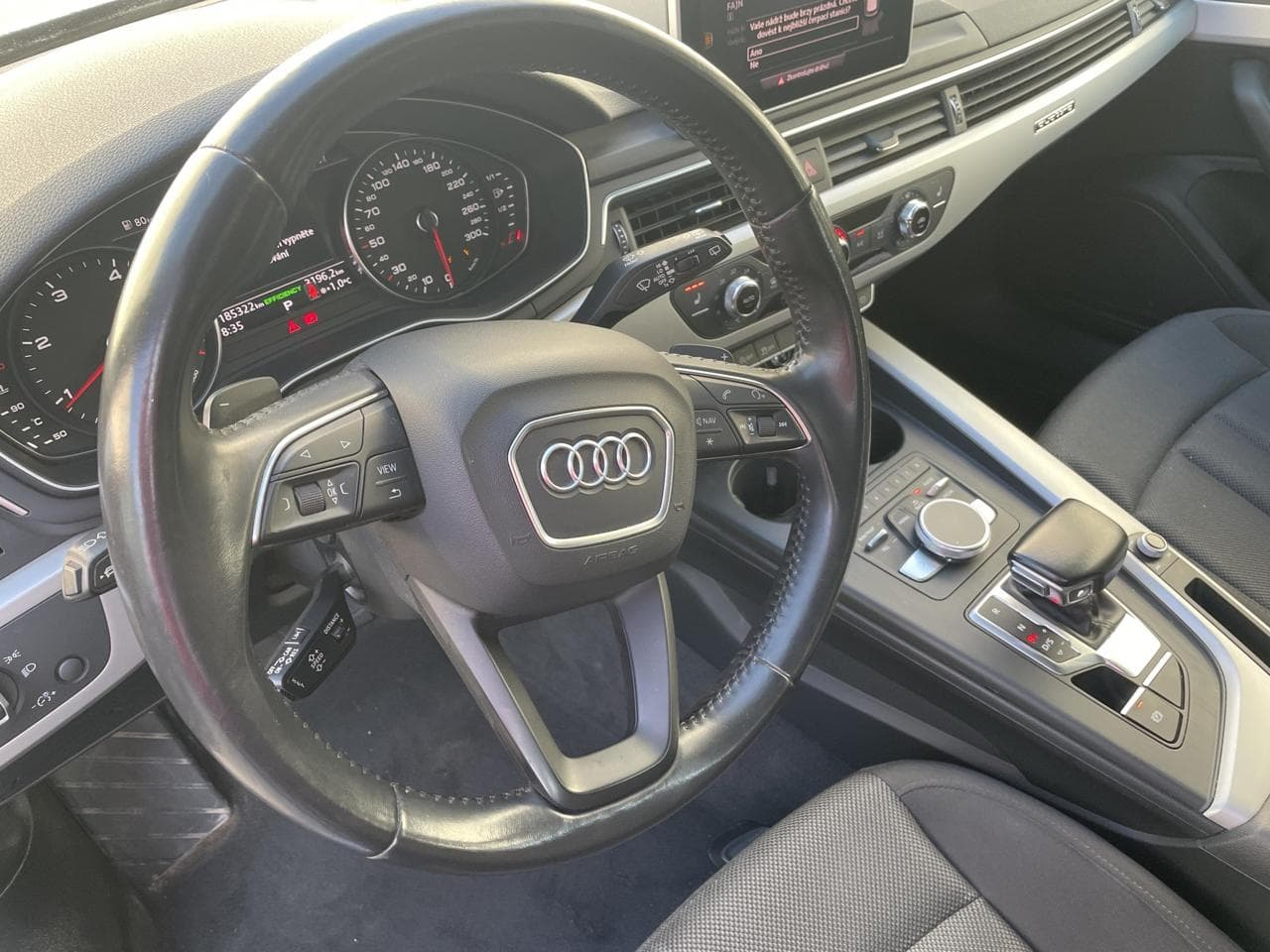2019 Audi A4 - 10