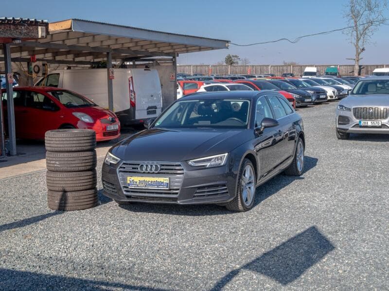 Audi A4 Avant ČR 2.0TDI 140KW 4x4 - NA kombi
