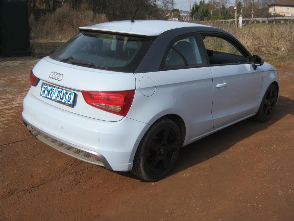 2011 Audi A1 - 6