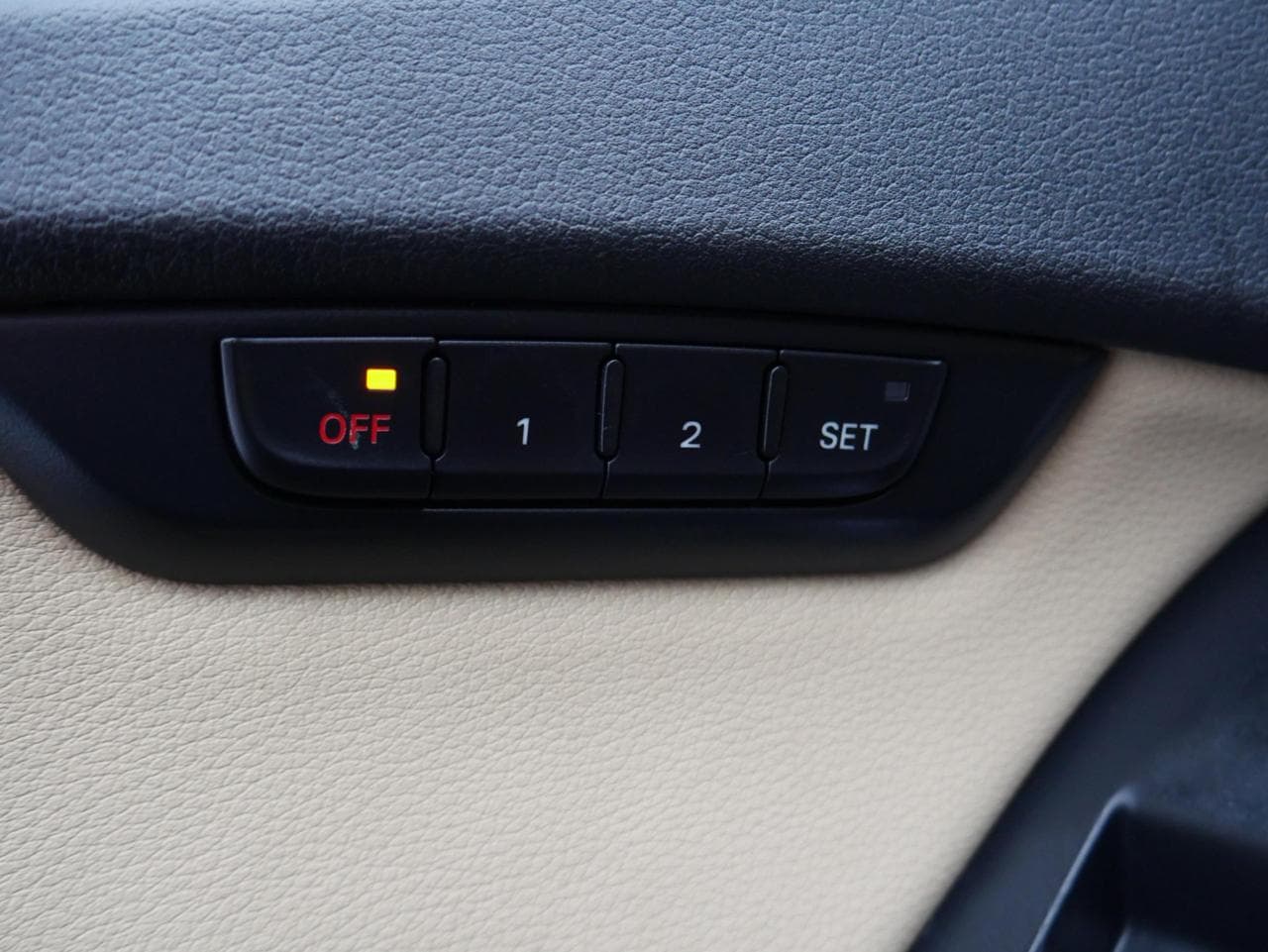 2013 Audi A4 - 20