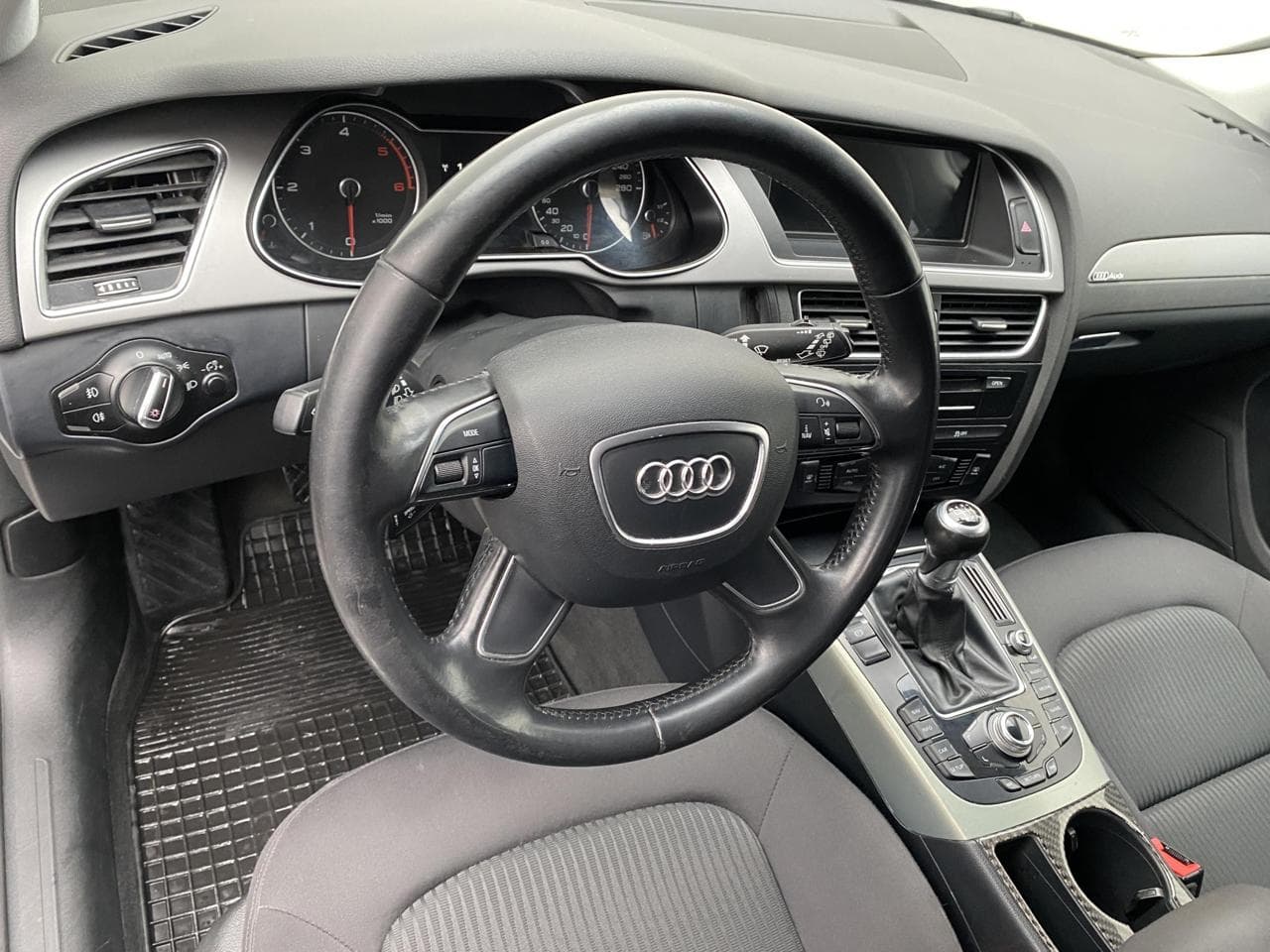 2014 Audi A4 - 12