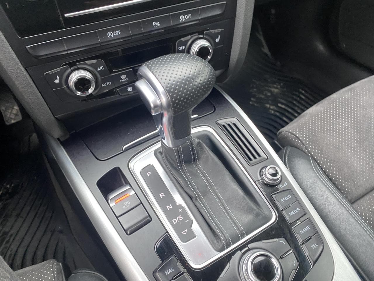 2015 Audi A4 - 17