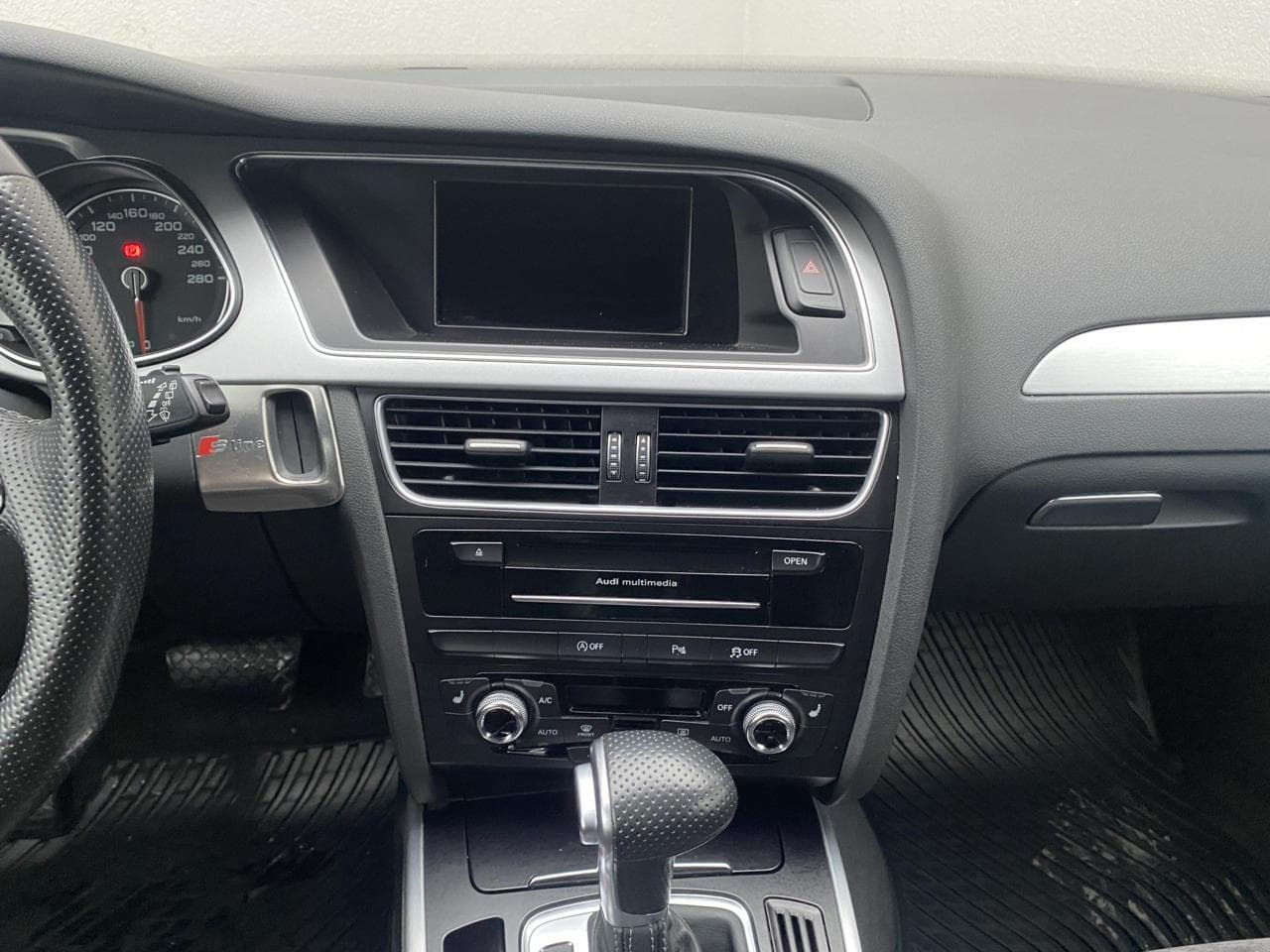 2015 Audi A4 - 12