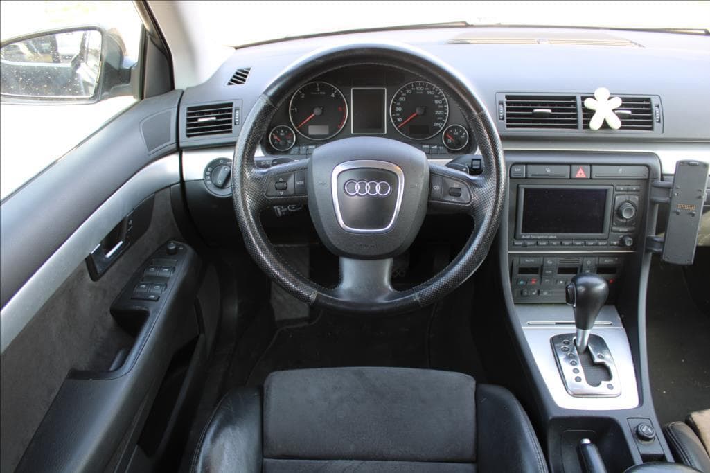 2006 Audi A4 - 12