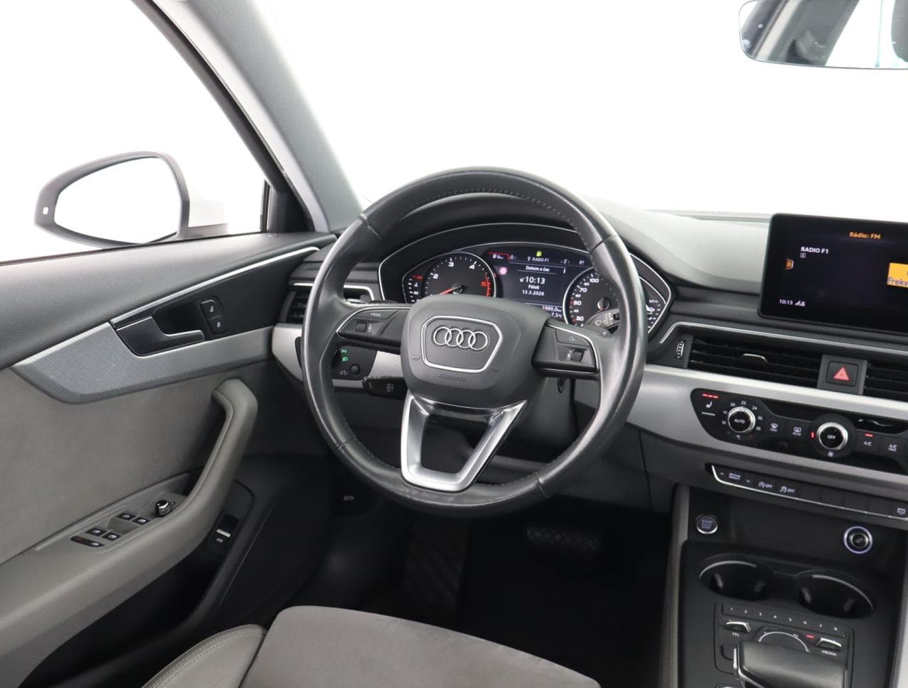 2019 Audi A4 - 17