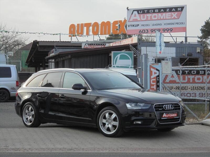 Audi A4 2.0TDI-130kw-4x4-S-Line-SUPER kombi