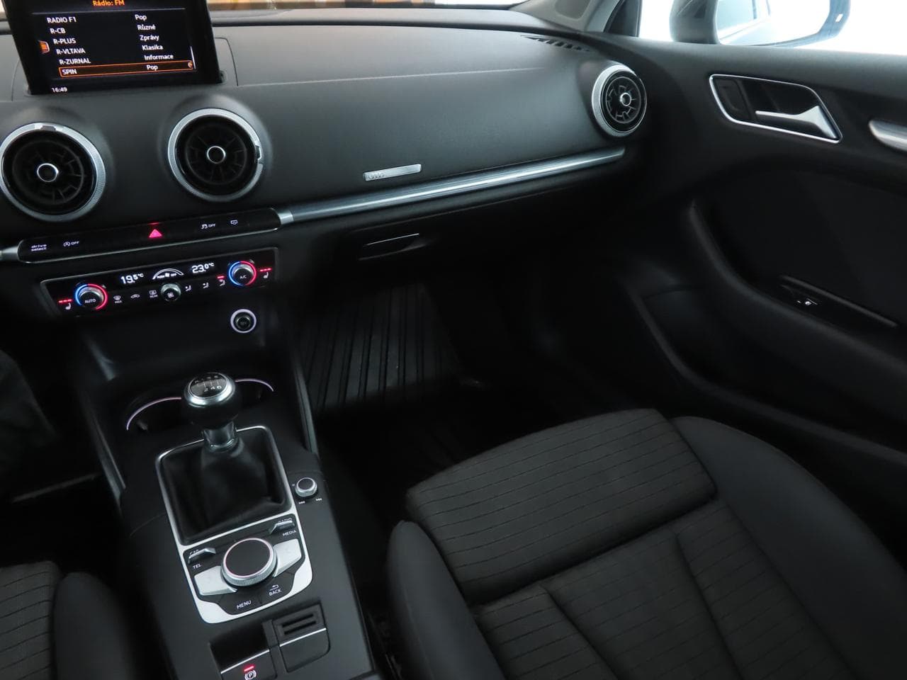 2017 Audi A3 - 11
