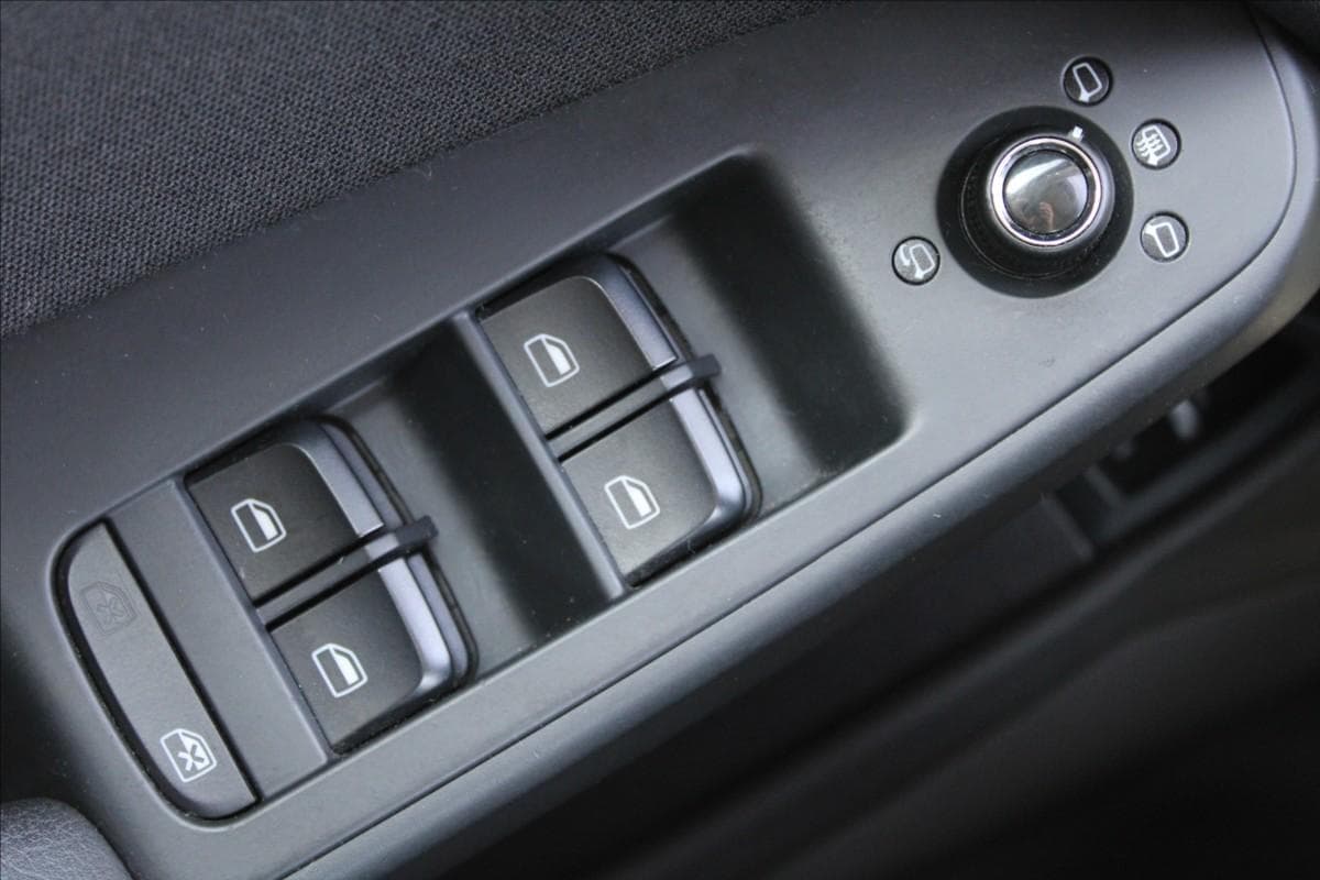 2010 Audi A4 - 18