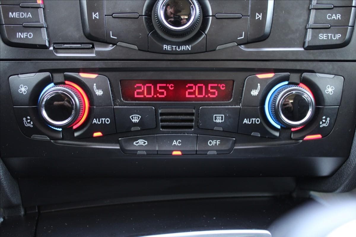 2010 Audi A4 - 13