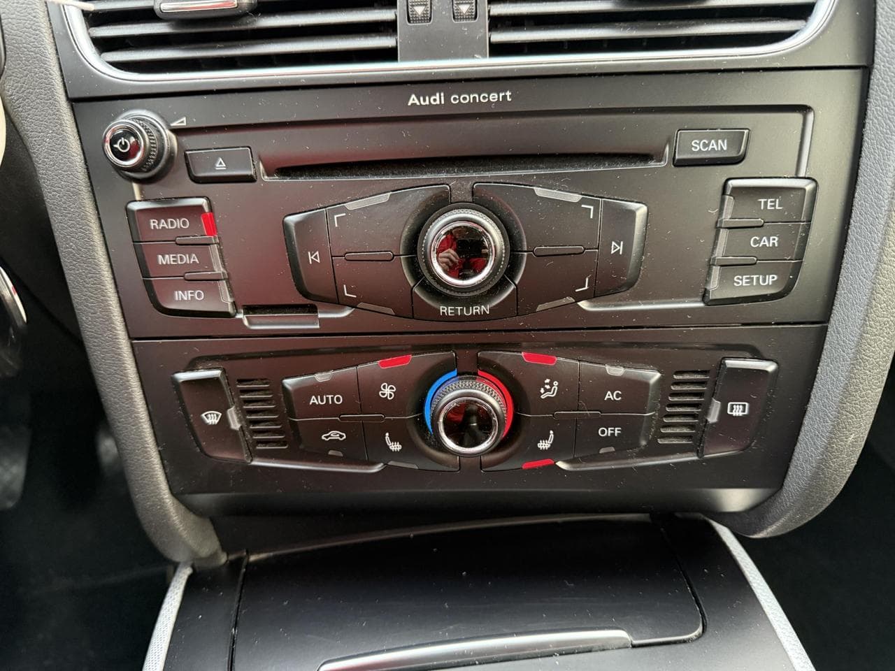 2011 Audi A4 - 15