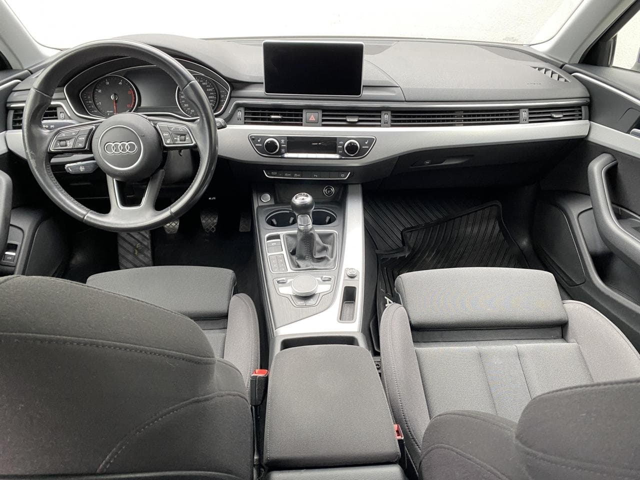 2016 Audi A4 - 8