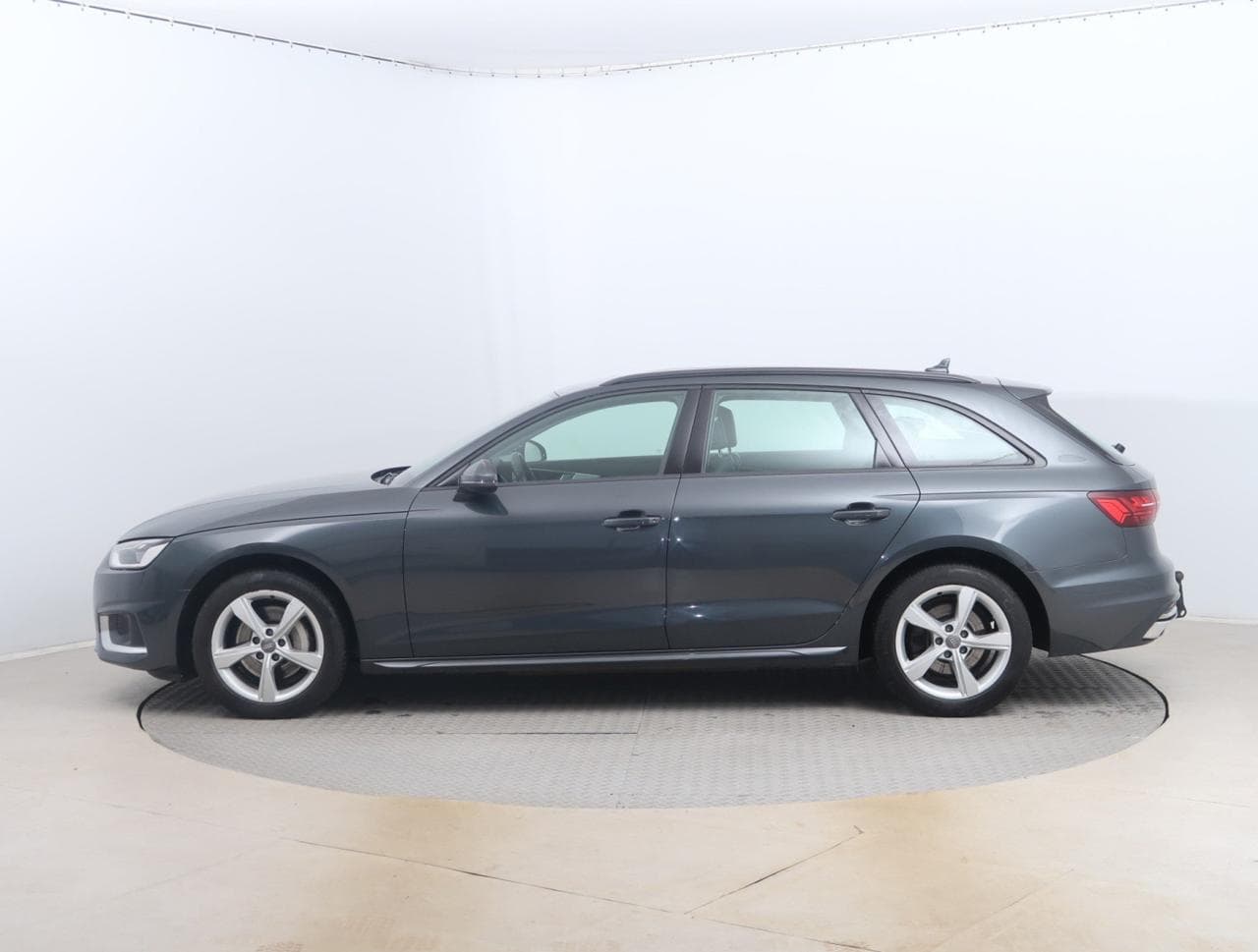 2020 Audi A4 - 4