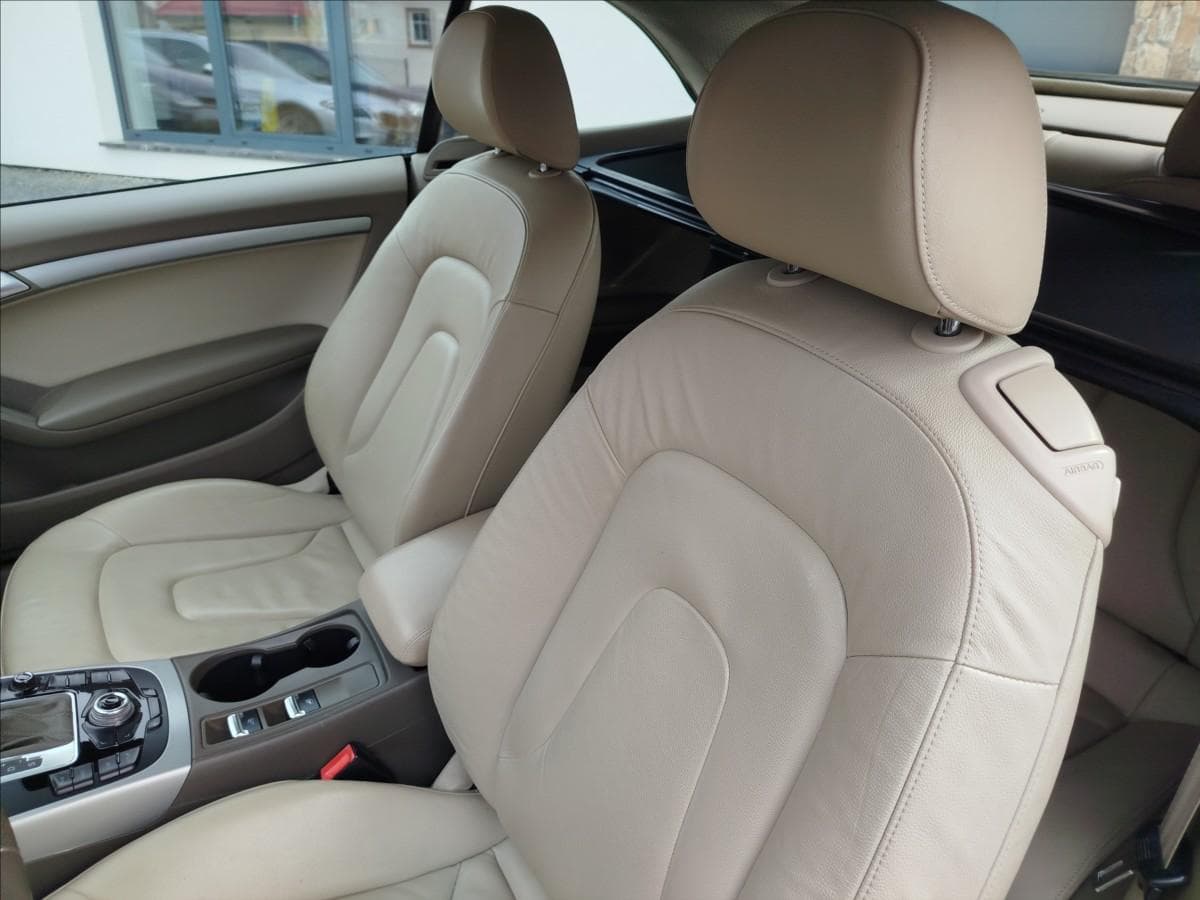 2010 Audi A5 - 15