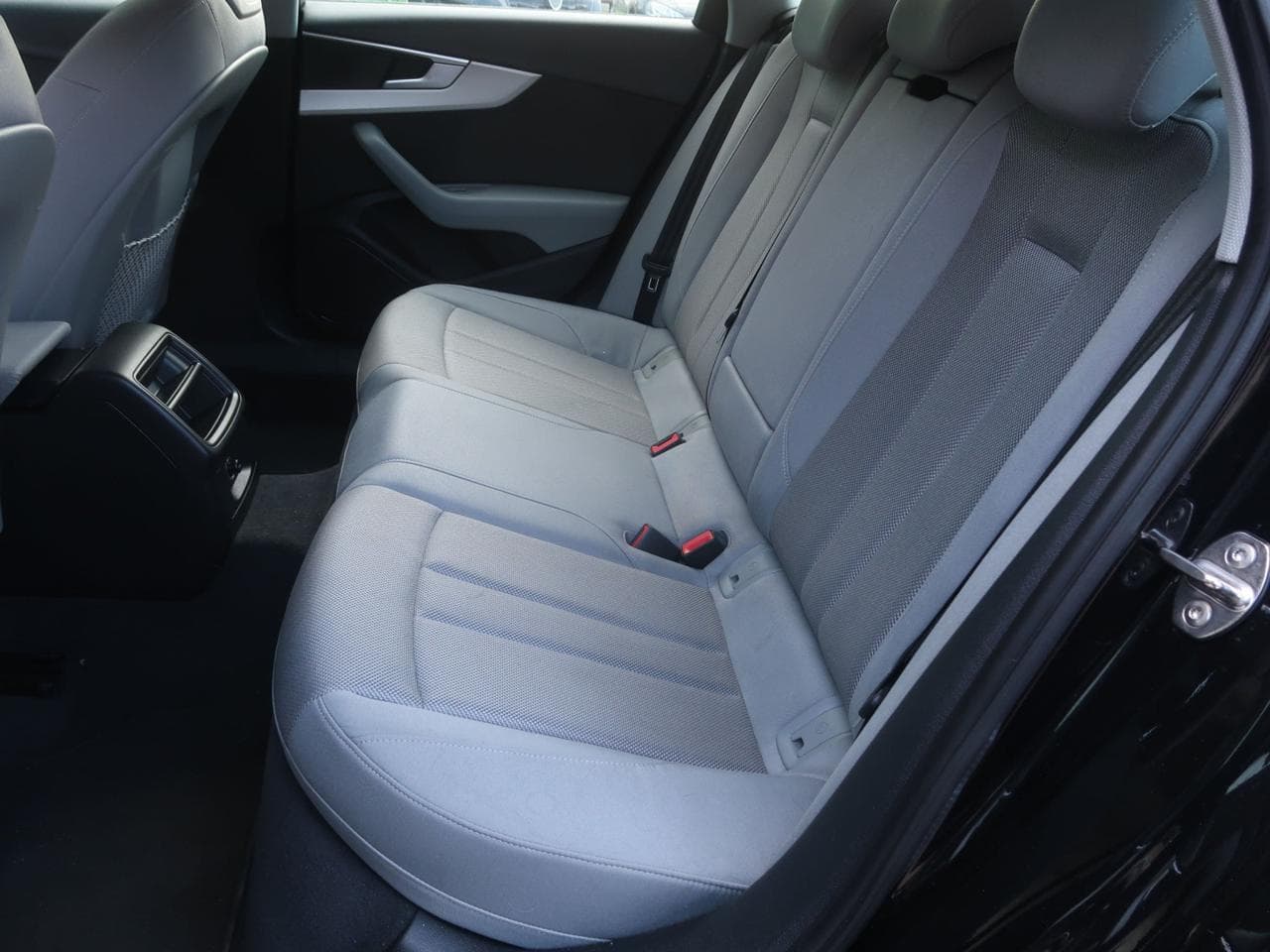 2018 Audi A4 - 15