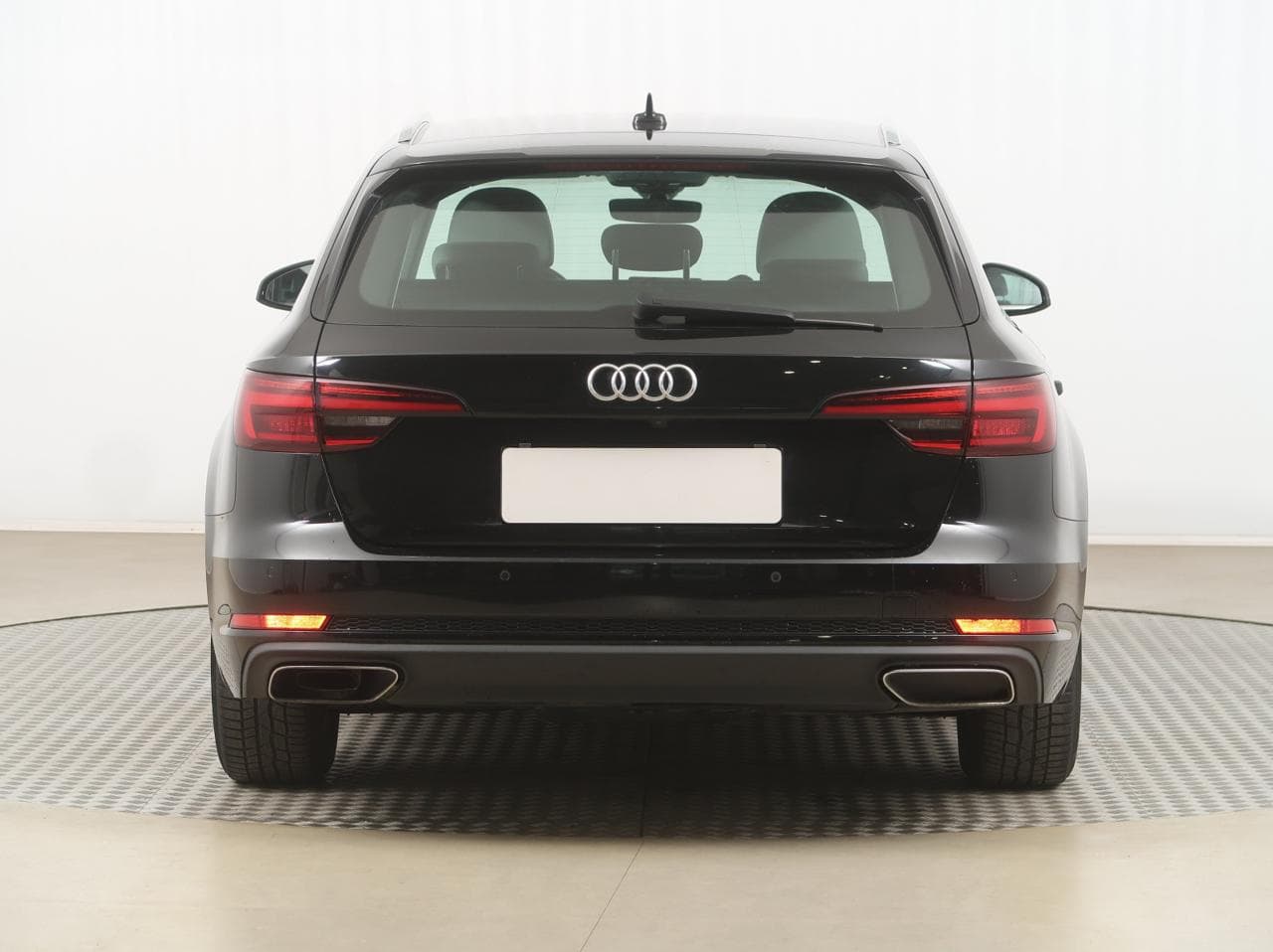 2018 Audi A4 - 6