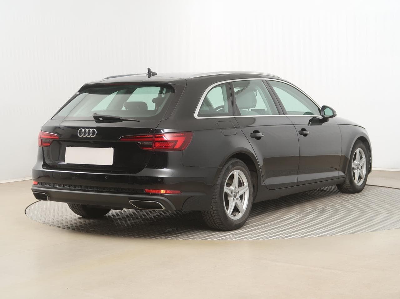 2018 Audi A4 - 7
