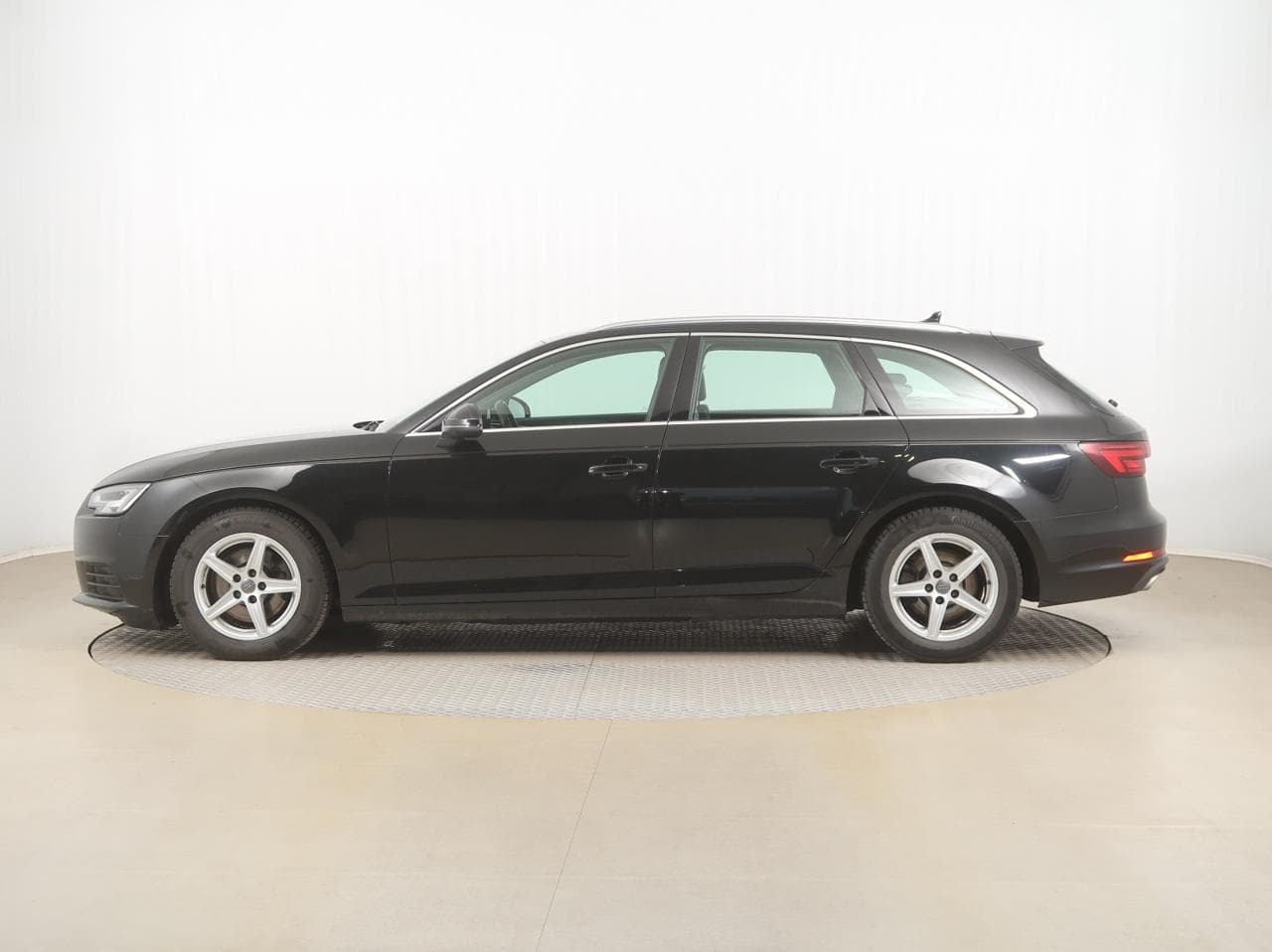 2018 Audi A4 - 4
