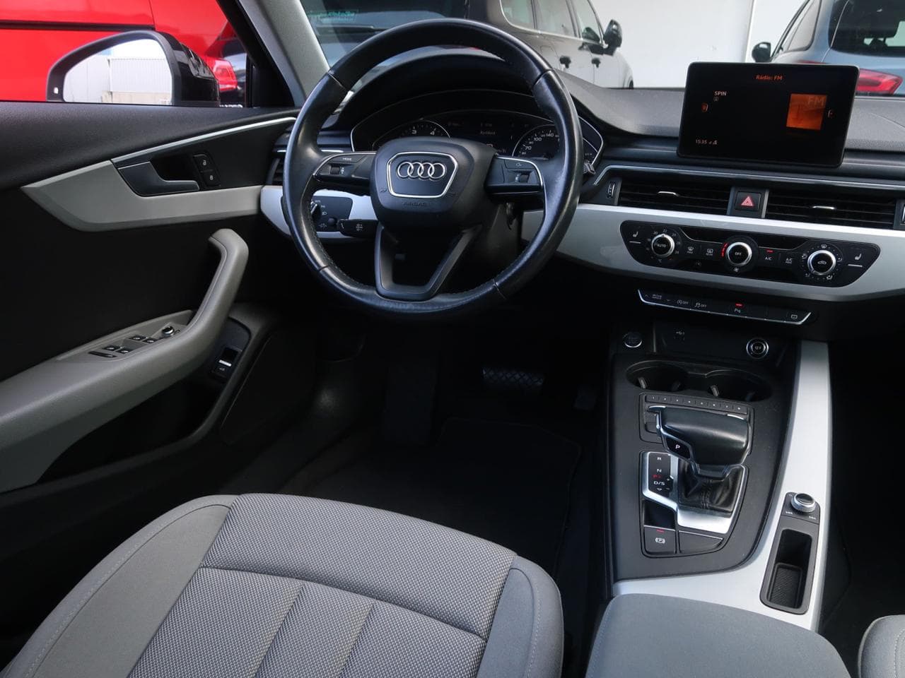 2018 Audi A4 - 9