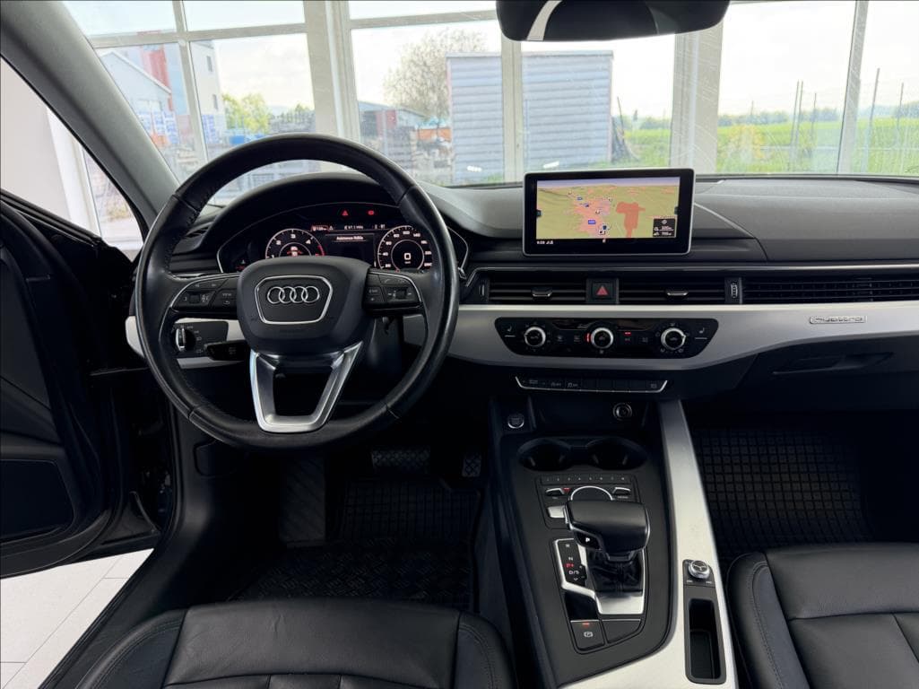 2017 Audi A4 - 24