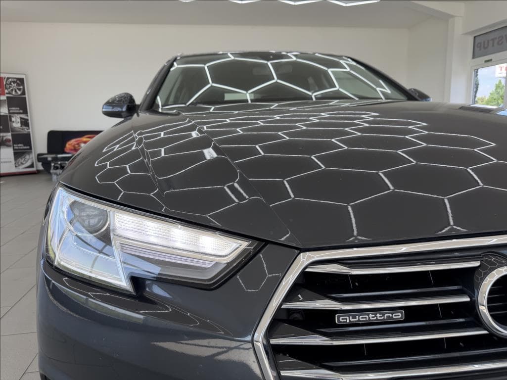2017 Audi A4 - 13