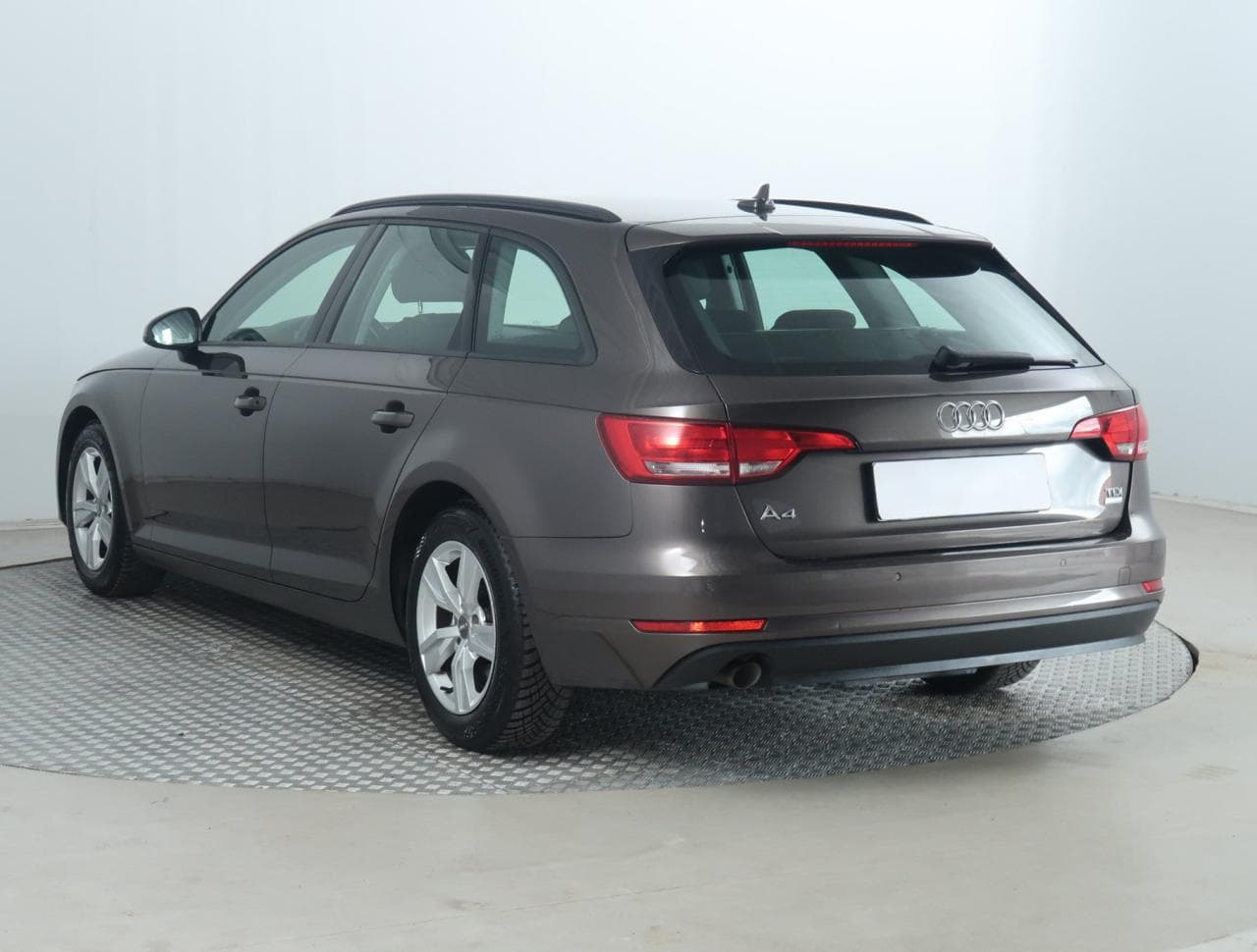 2018 Audi A4 - 5