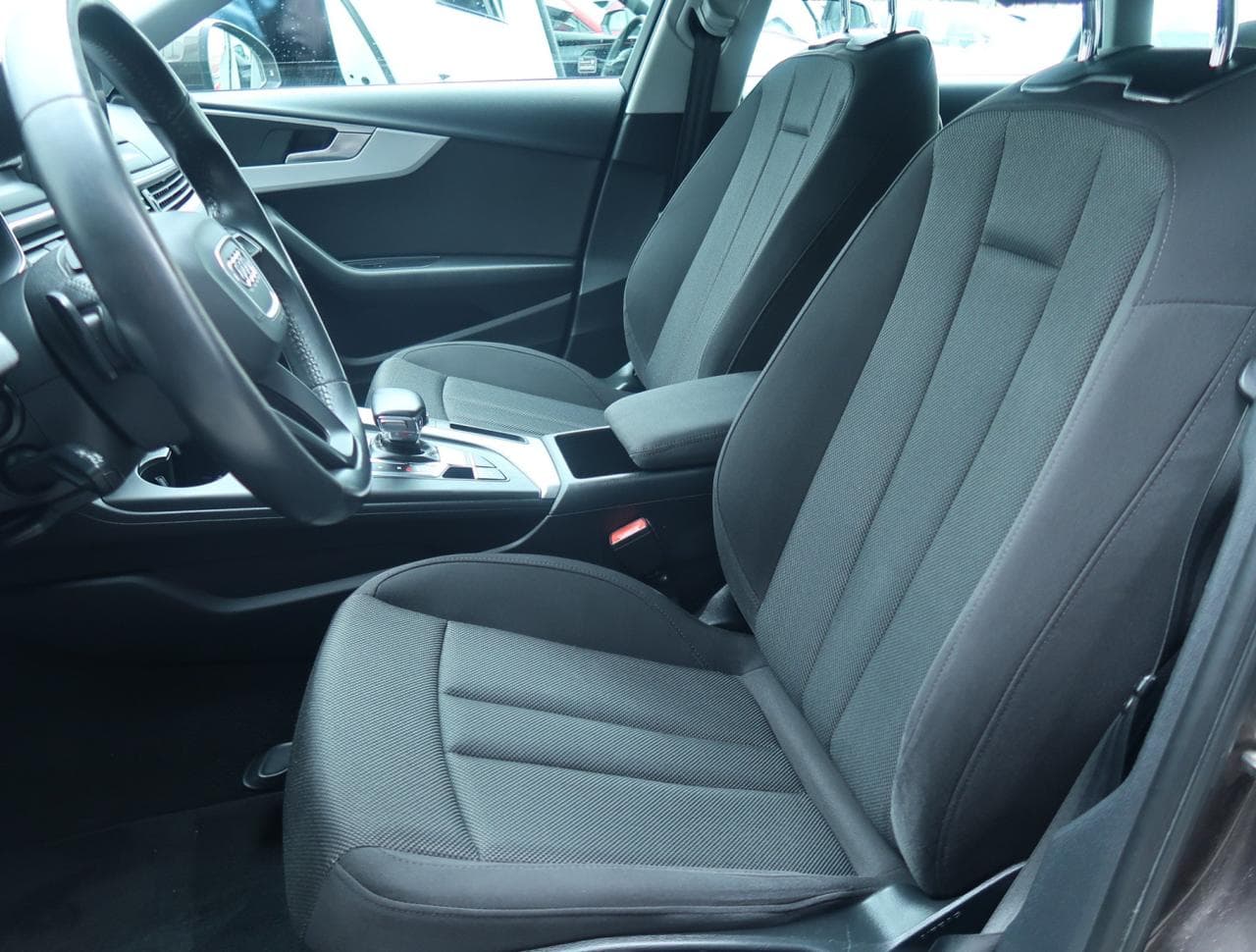 2018 Audi A4 - 16