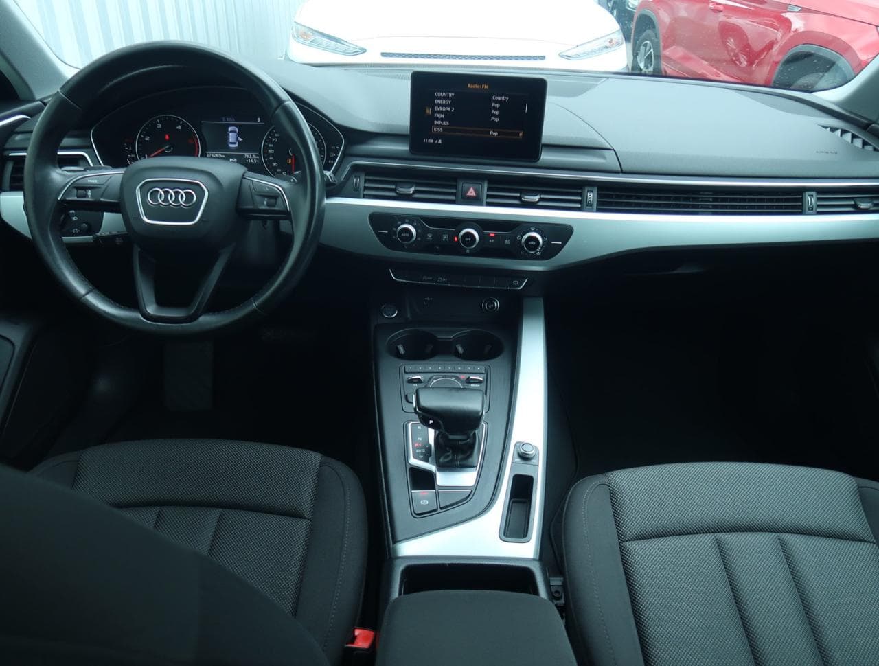 2018 Audi A4 - 10