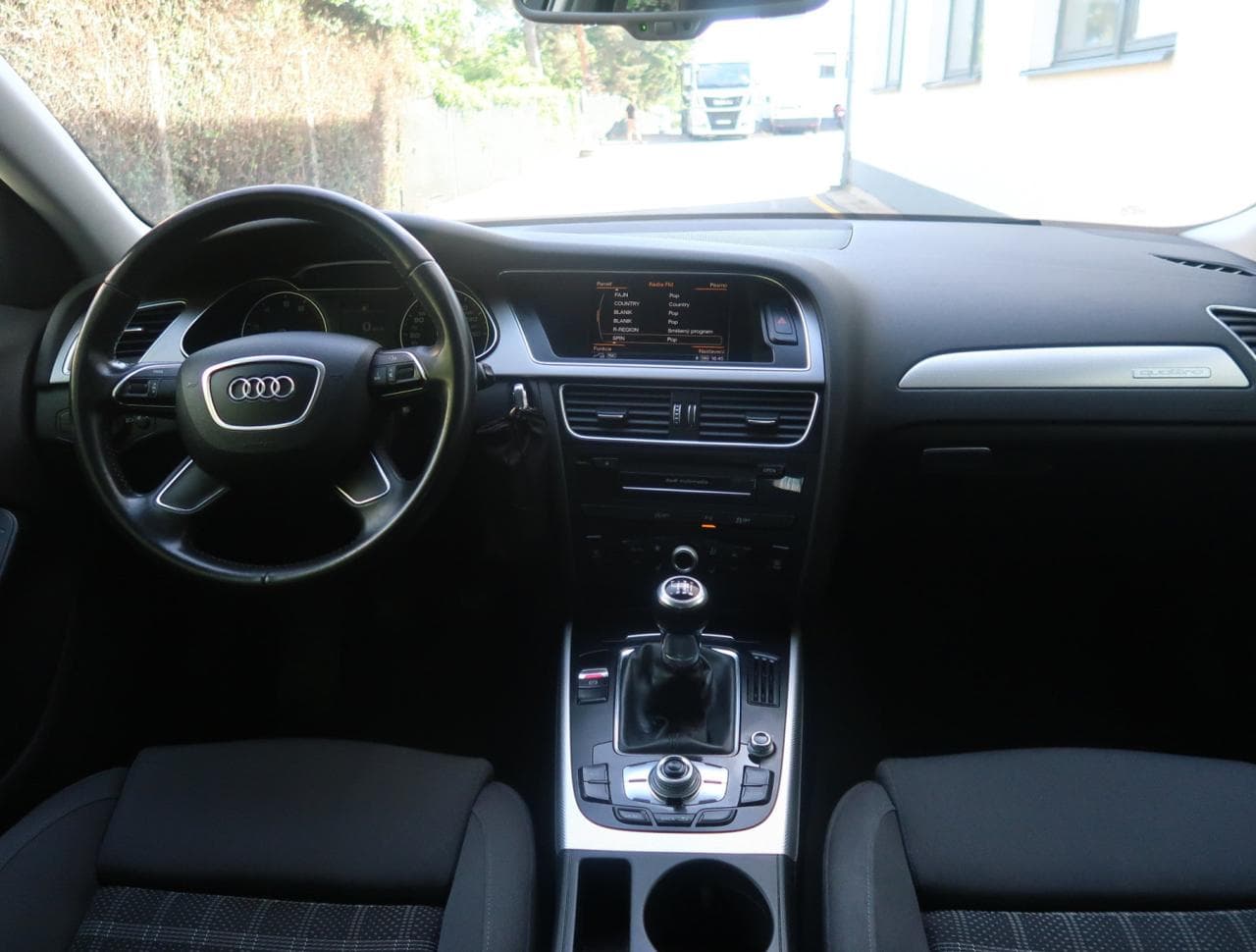 2013 Audi A4 - 10