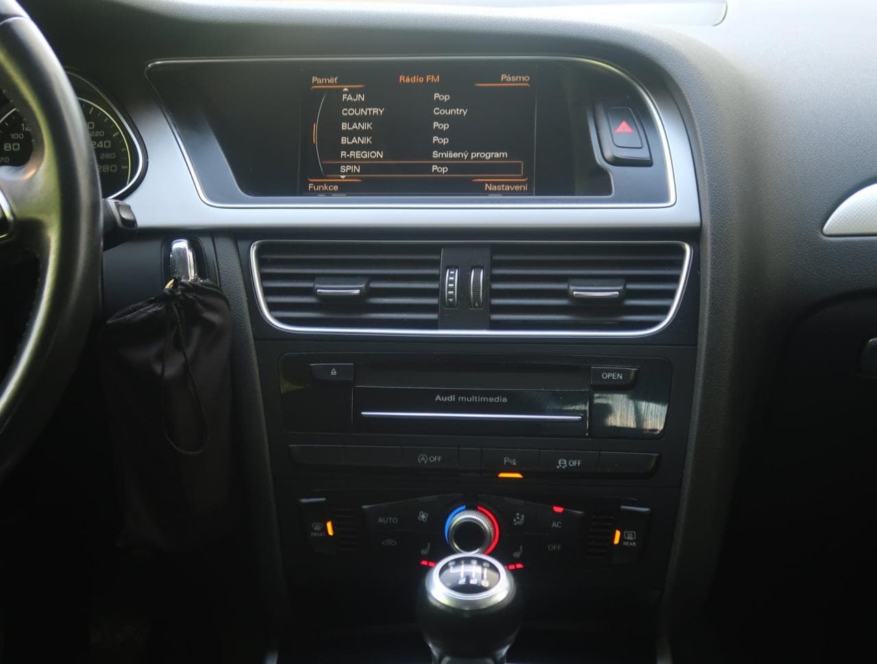 2013 Audi A4 - 22