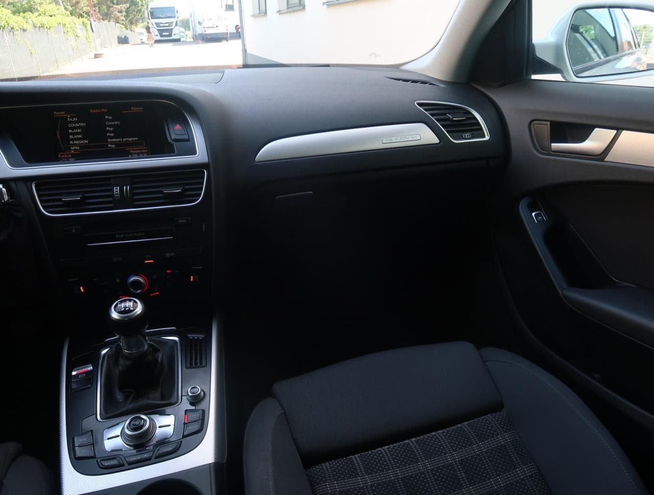 2013 Audi A4 - 11