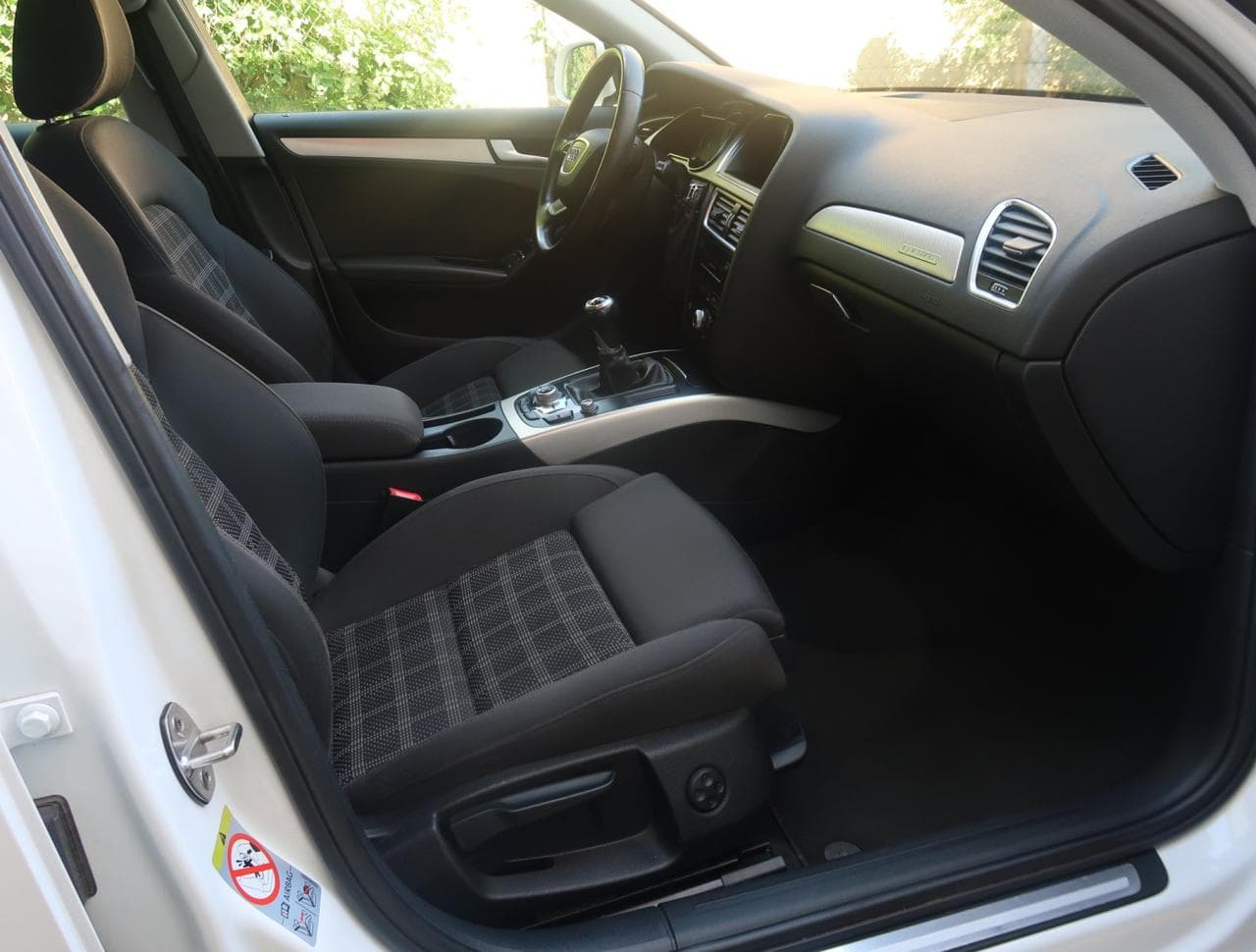 2013 Audi A4 - 12
