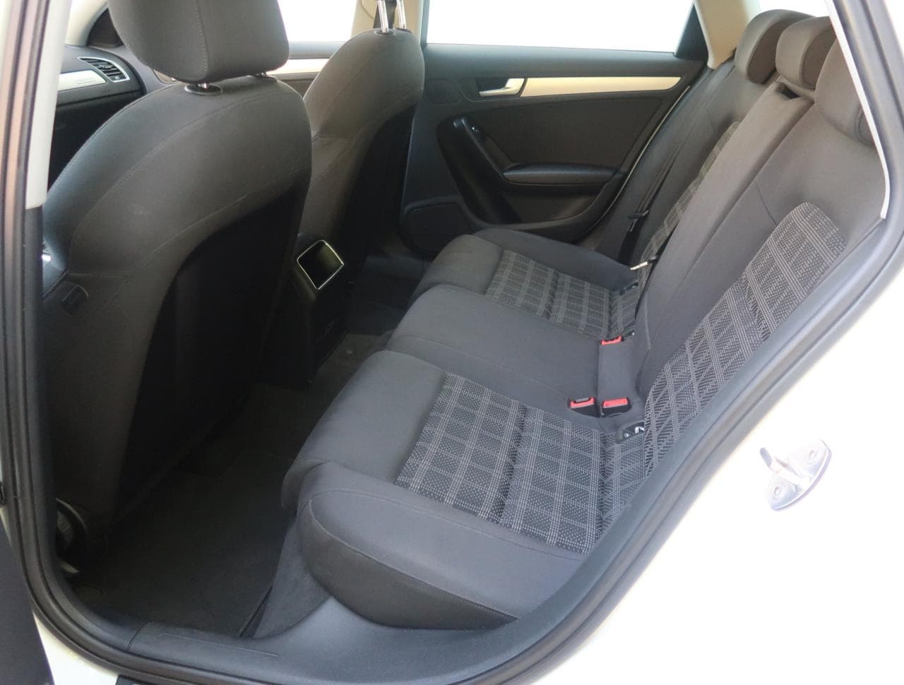2013 Audi A4 - 17