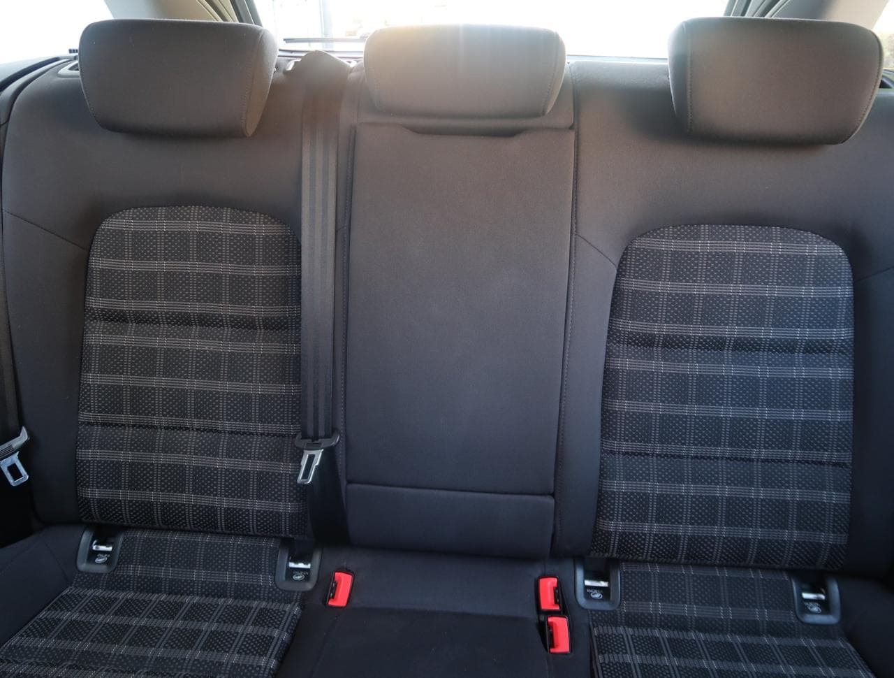 2013 Audi A4 - 15