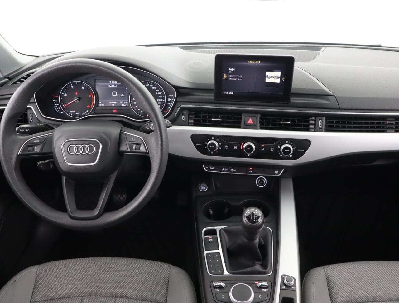 2017 Audi A4 - 10