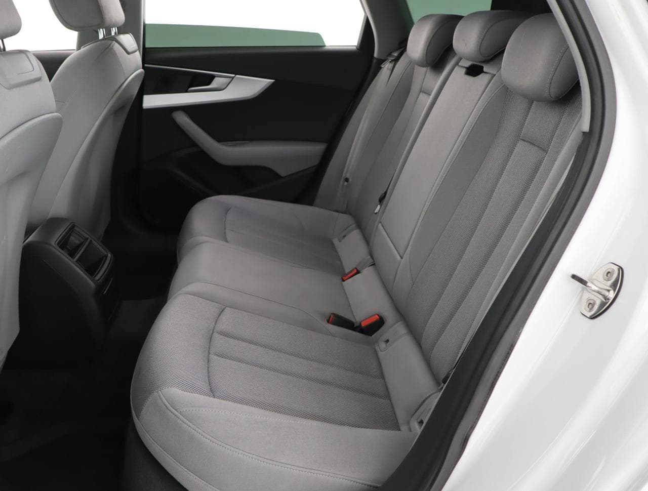 2017 Audi A4 - 15