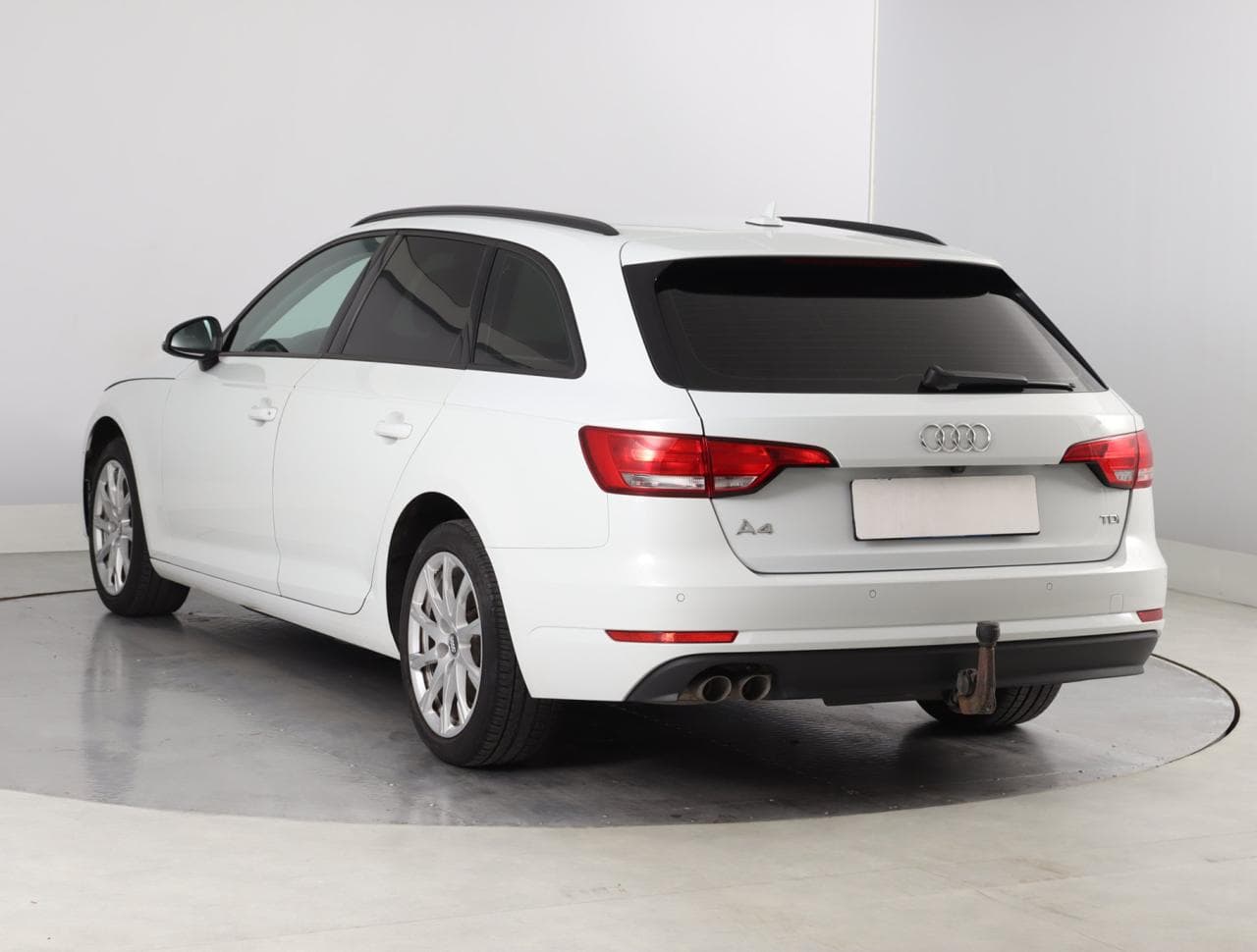 2017 Audi A4 - 5