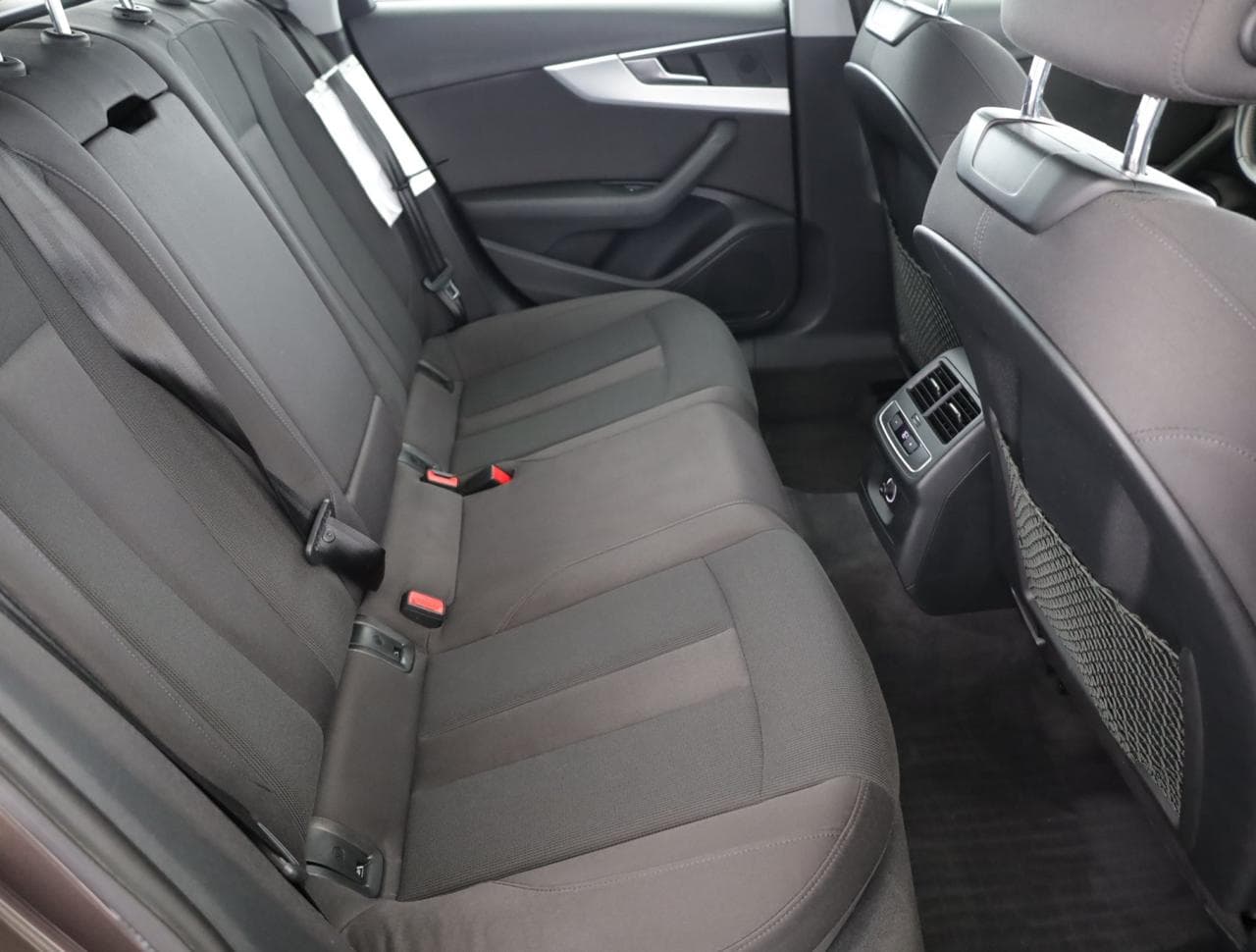 2018 Audi A4 - 11
